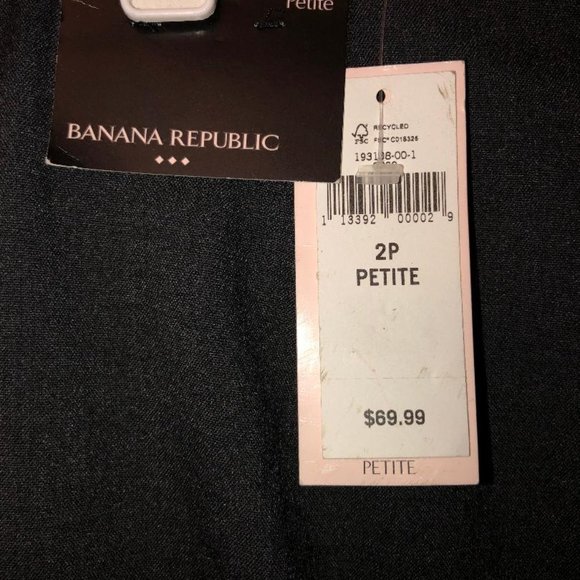 NWT Banana Republic Pencil Skirt Grey 2P - Picture 4 of 4